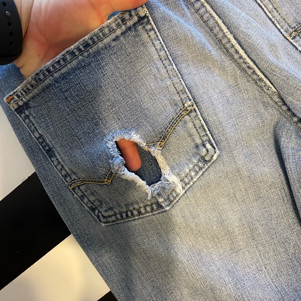 Jeans - Picture 5 of 9